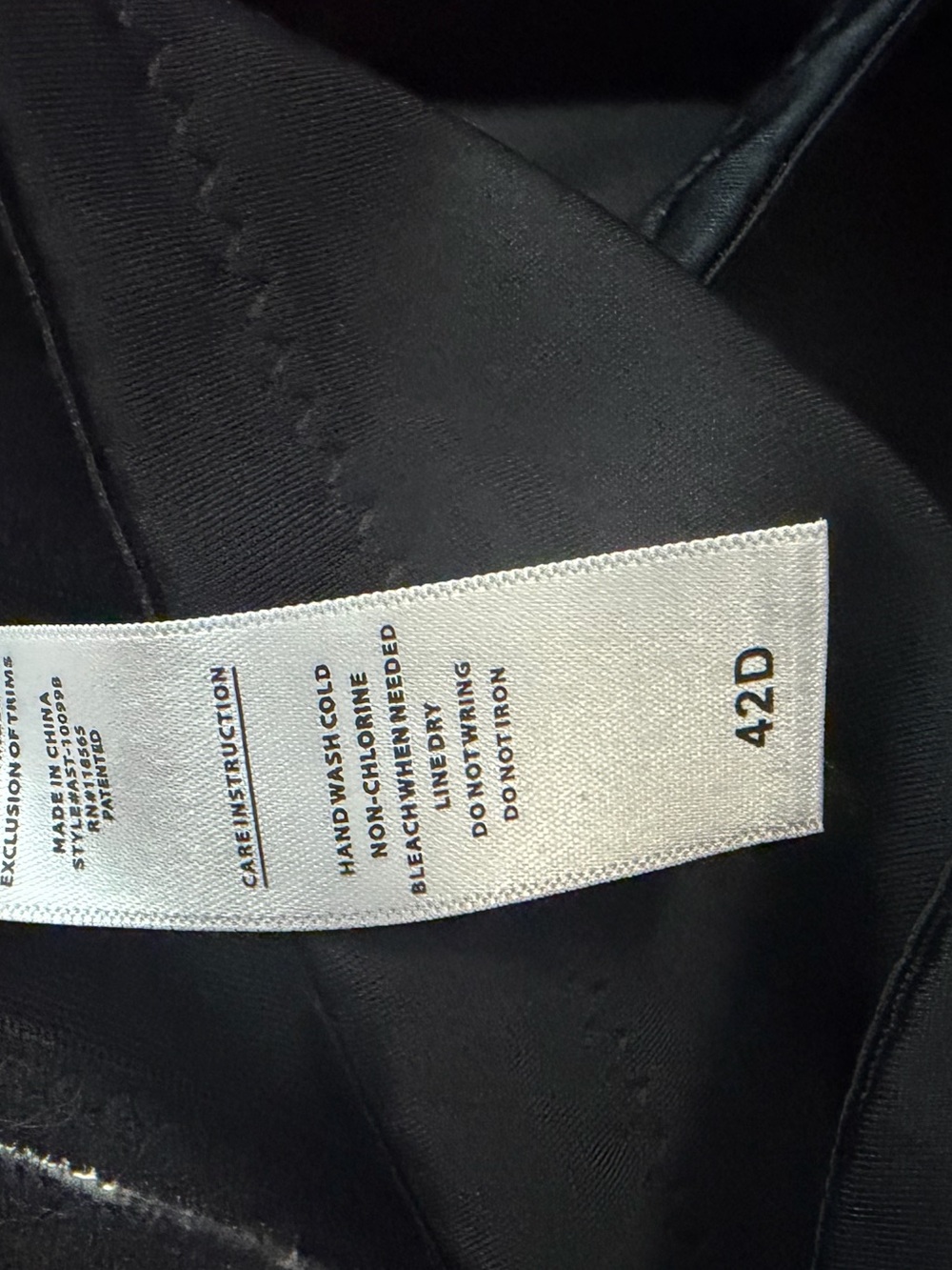 Skims bra 44D new without tag - Picture 8 of 8